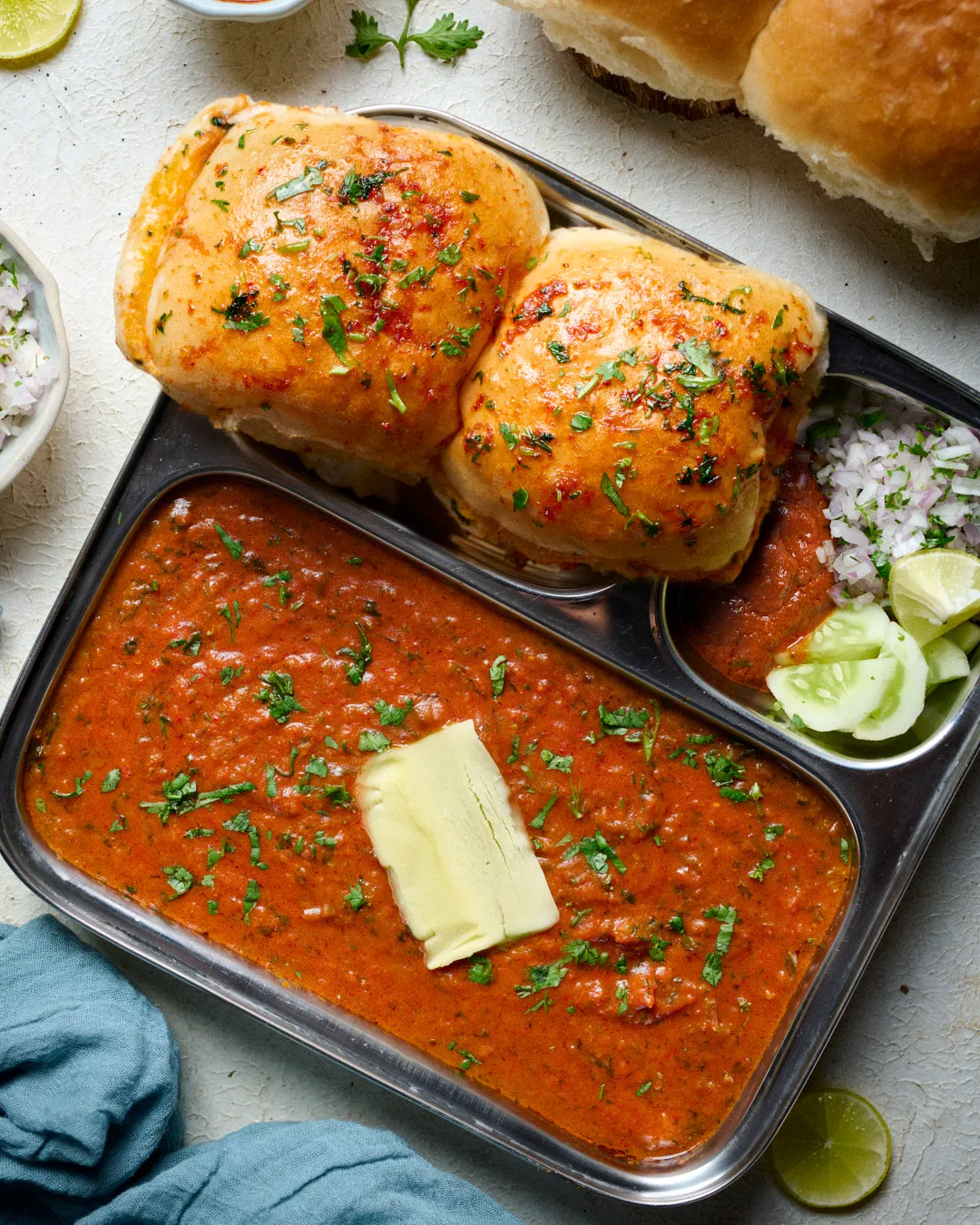 Spice on a Plate: Discovering the Punjabi Twist to Paav Bhaji
