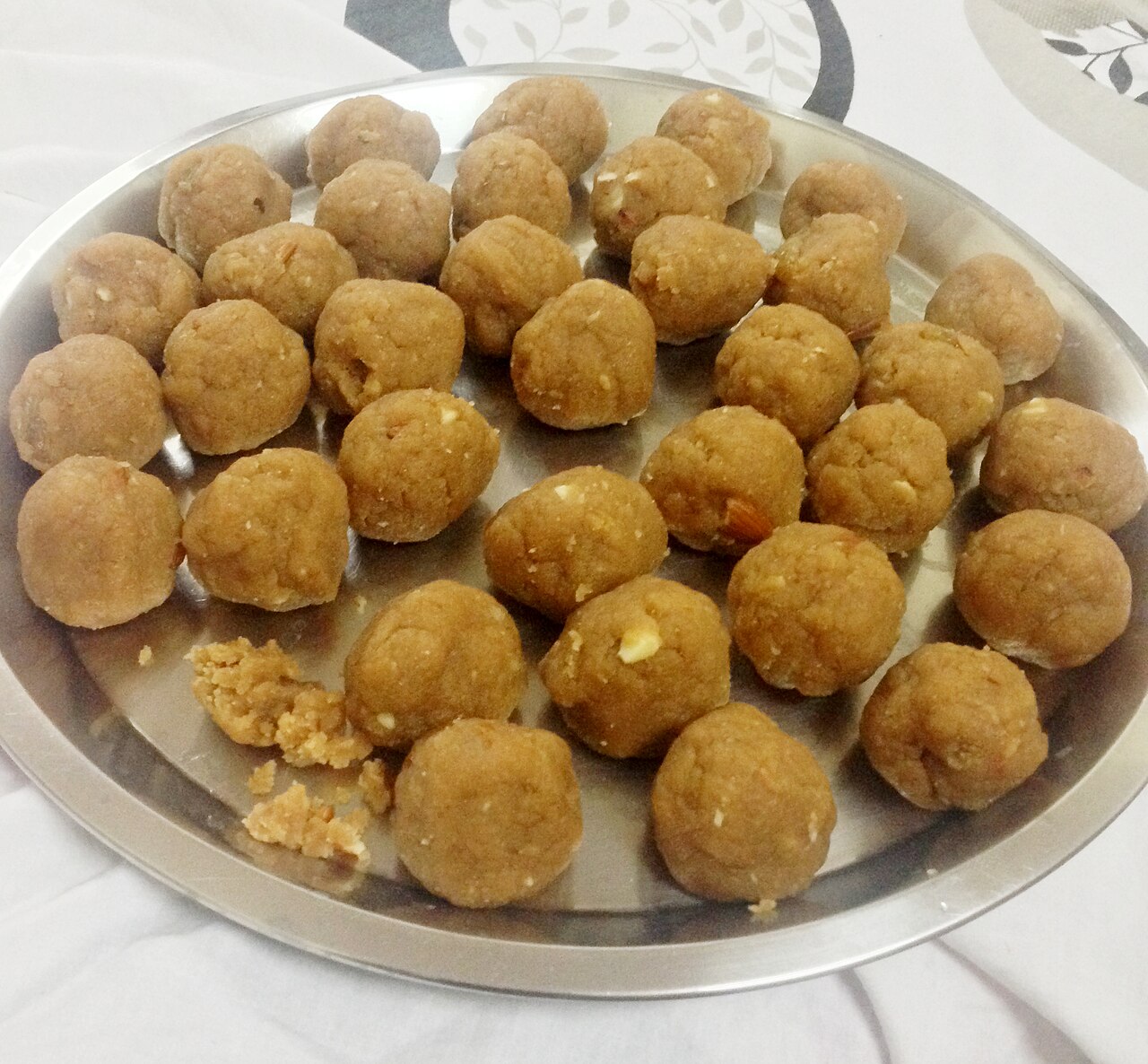 Pinni: The Timeless Punjabi Sweet That Celebrates Tradition and Wellness