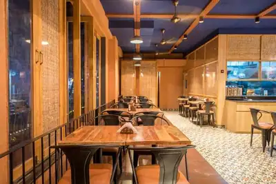 Queen's Restaurant Gallery Photo 34