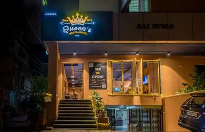 Queen's Restaurant Gallery Photo 43